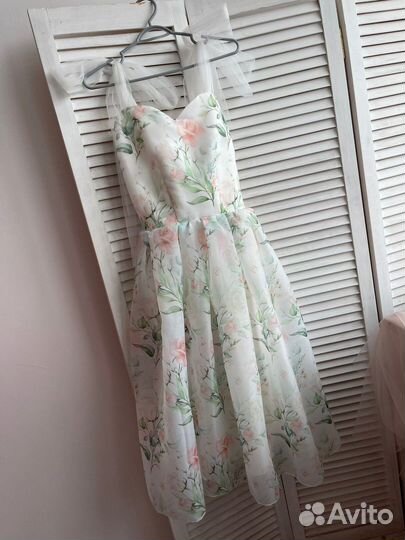 Вечернее платье