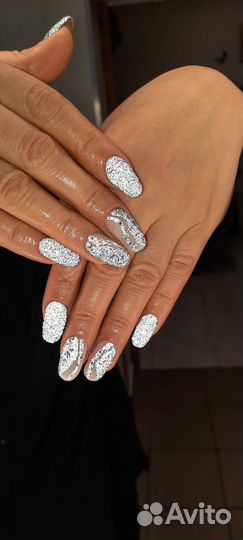 Наращивание ногтей