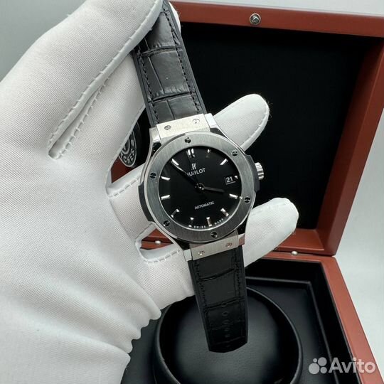 Часы Hublot Classic fusion