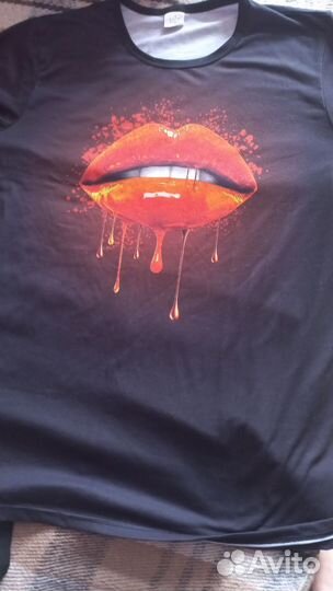 Футболка женская