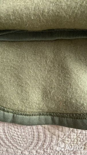 Манишка с капюшоном