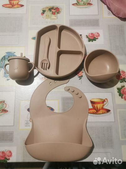 Детская посуда для кормления силиконовая