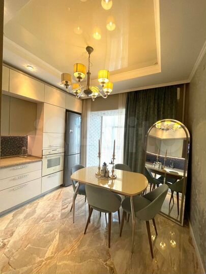 2-к. квартира, 58 м², 13/16 эт.