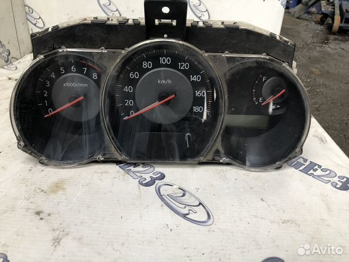 Панель приборов nissan tiida