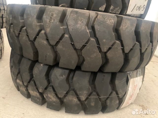 Шина се 7.00-12 Greckster Gold цельнолитая