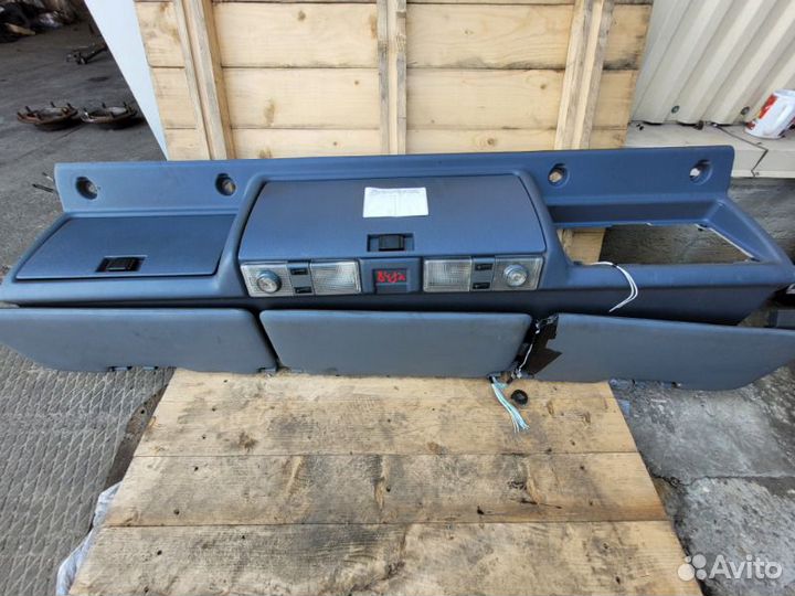 Полка вещевая Renault