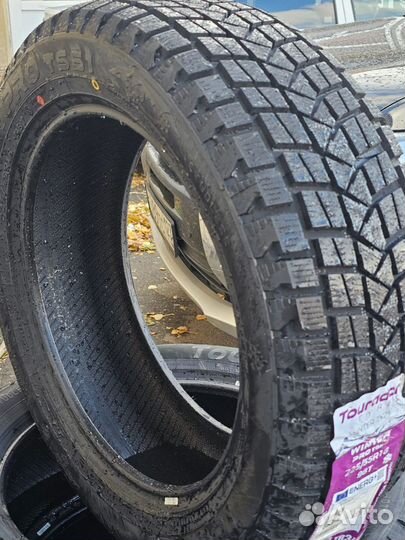 Tourador Winter Pro TSS1 225/55 R18 98T