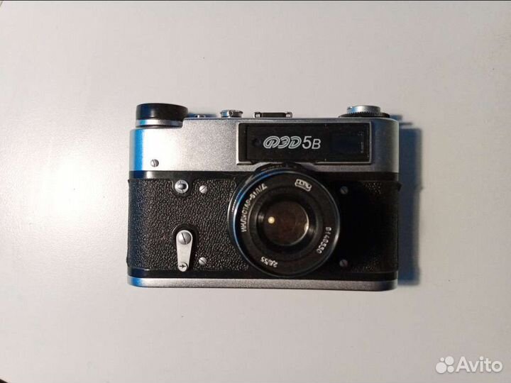 Плёночный фотоаппарат фэд 5В