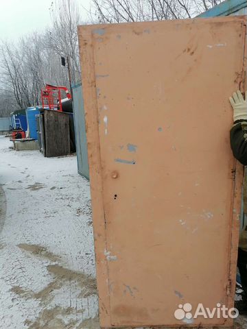 Металлическая дверь бу