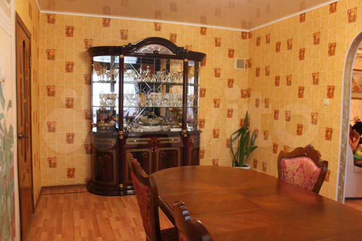 Дом 310 м² на участке 32 сот.