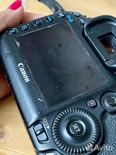 Зеркальный фотоаппарат EOS Canon 5D Mark iii