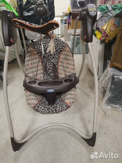 Детская качалка электронная Graco