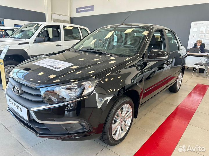 LADA Granta 1.6 МТ, 2024