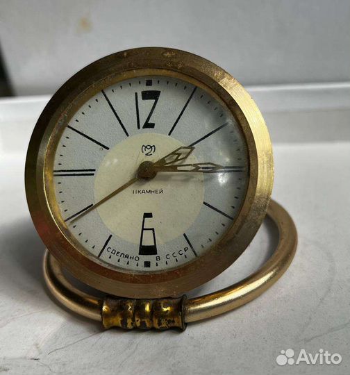 Часы будильник Slava, 2м завод, СССР