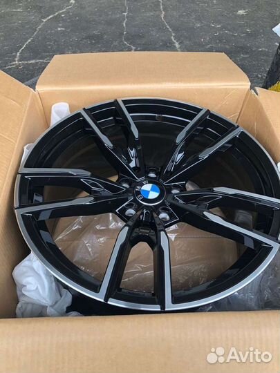 R18/5/120 BMW F10, F30, F90, Е92, X1, X3 Стиль G20