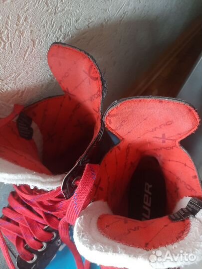 Хоккейные коньки bauer vapor