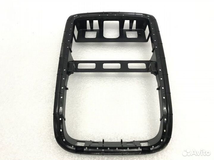 Кронштейн плафона передний Skoda Octavia 1.6 cwva