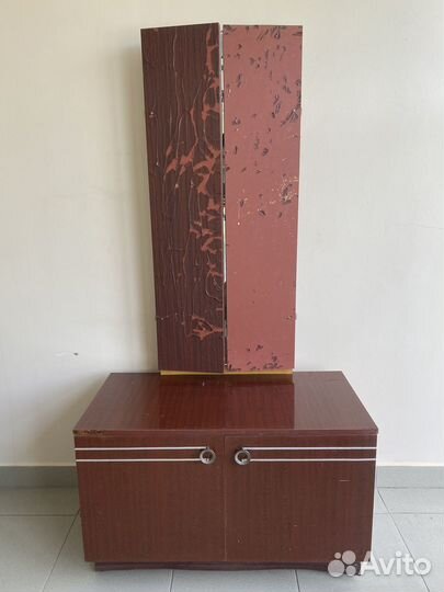 Трельяж с зеркалами