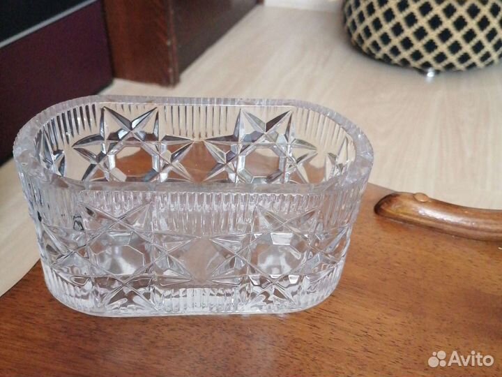 Ваза конфетница на 1шт.бронь