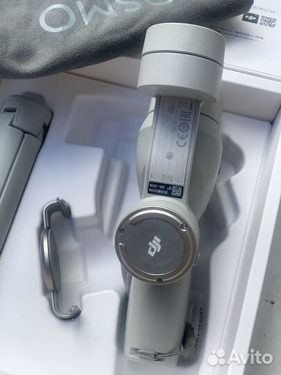 DJI osmo mobile 4 в отличном состоянии