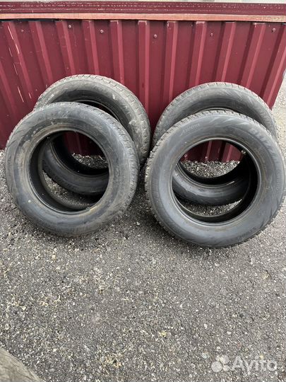 Bridgestone Blizzak WS-60 215/65 R16