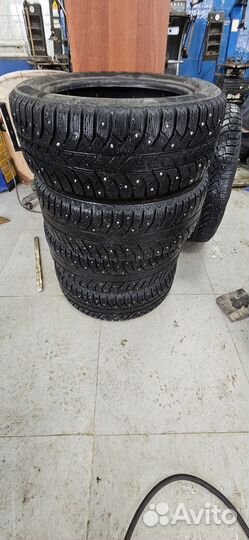 Bridgestone Ice Cruiser 7000S 205/55 R16