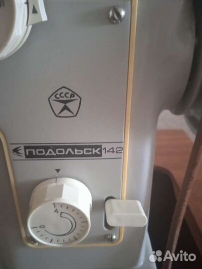 Швейная машина Подольск 142