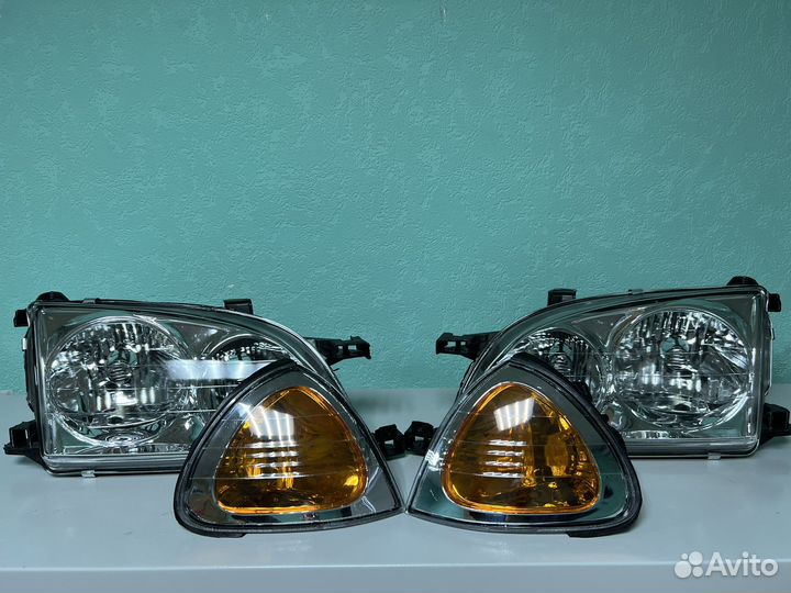 Фары Toyota Caldina 210 Хром