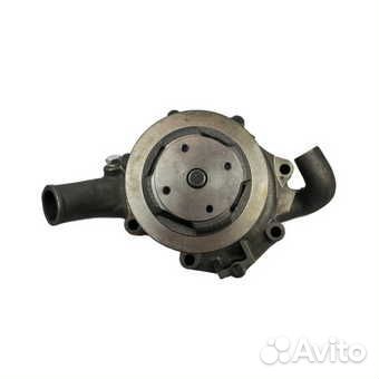 Помпа водяная 87800118 case IH