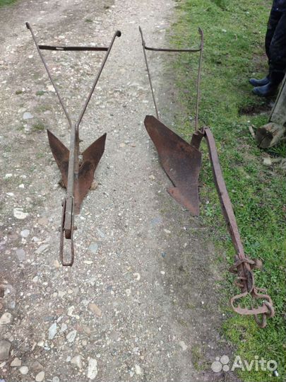 Плуг и окучник