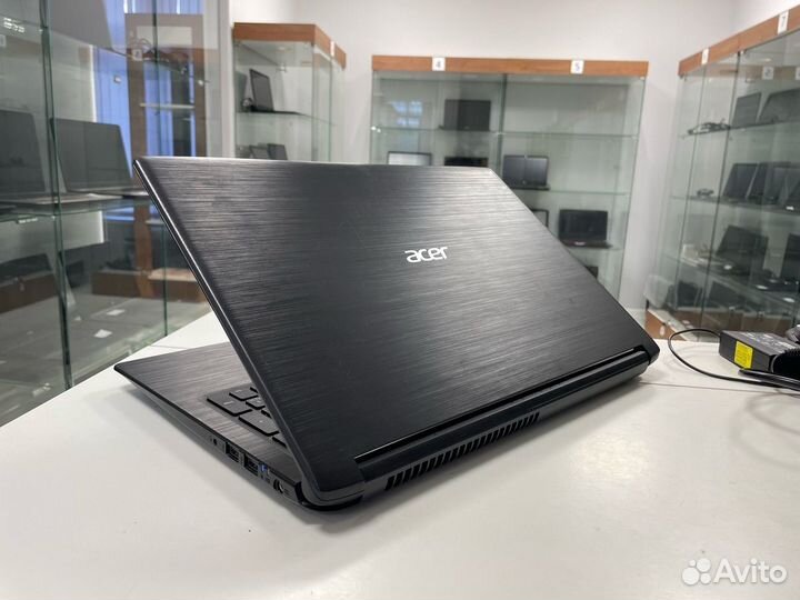 Acer Aspire 3 /Ryzen 3/ 8gb/ SSD 512gb/ Radeon 530