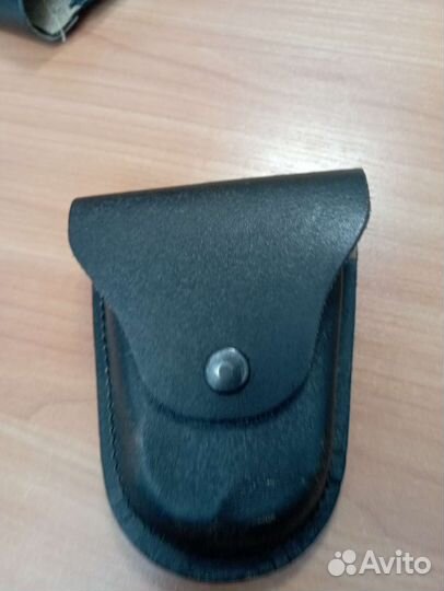 Кобура для наручников