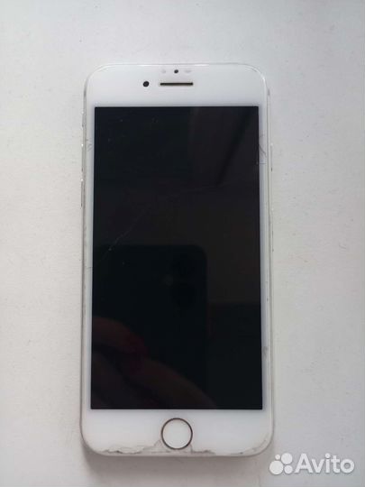 Телефон iPhone 7