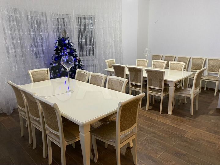 Коттедж 450 м² на участке 20 сот.