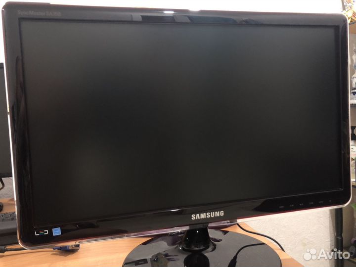 Монитор Samsung SyncMaster SA350N