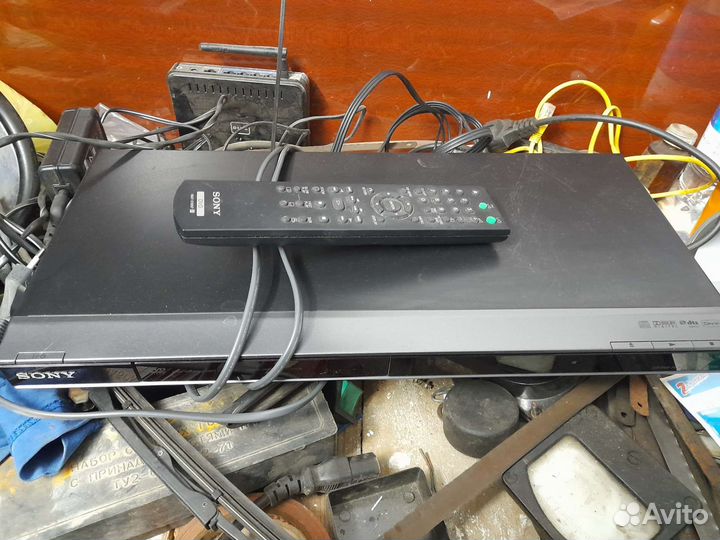 DVD плеер BBK DV324S