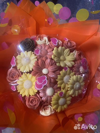 Букеты из бабочек, конфет и др