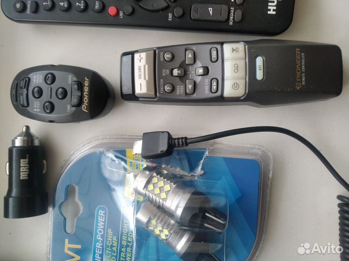 Пульты,шнуры,лампочки
