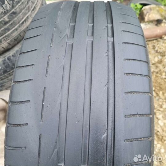 Bridgestone Potenza RE030 235/55 R17