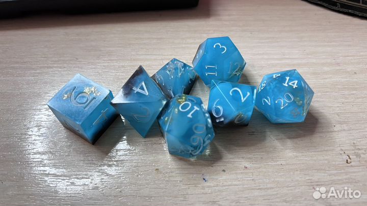 Дайсы для DnD ручной работы (кубики)