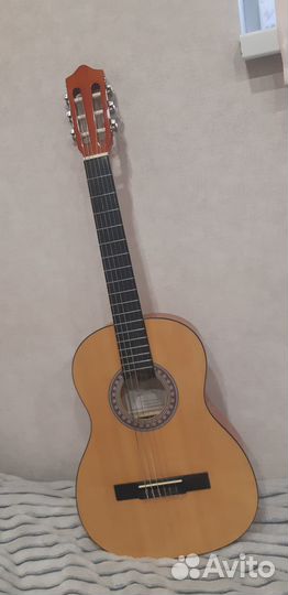 Классическая гитара 3/4