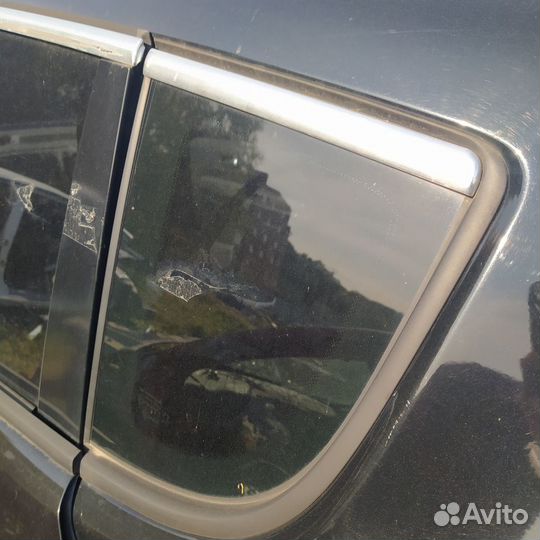 Правая задняя форточка пежо 3008