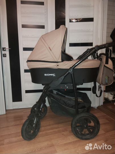 Детская коляска 3в 1