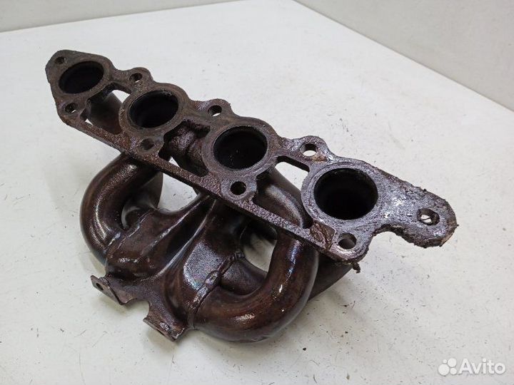 Коллектор выпускной Mazda Tribute 2.0 2001