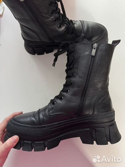 Ботинки Bossy Lady 40 размер