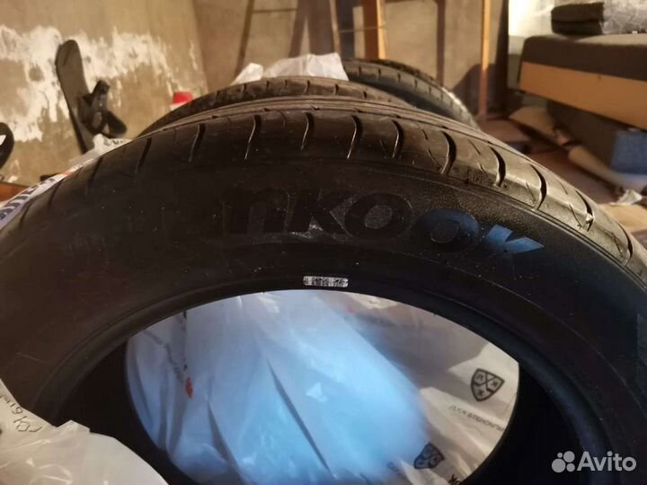 Hankook Optimo H724 235/55 R19