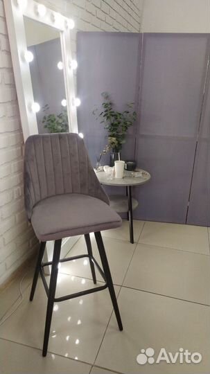 Подвесной стол, зеркало 60см, барный стул