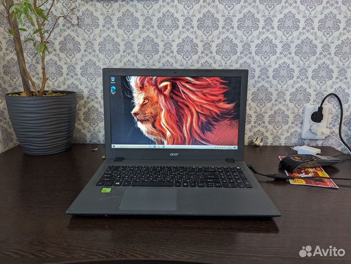 Ноутбук Асер core i7 5500 940m