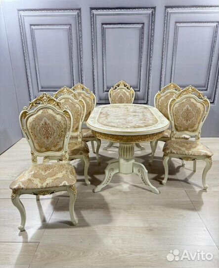 Кухонный стол