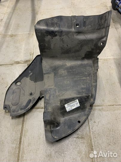 Подкрылок передний левый Subaru Impreza GC GF